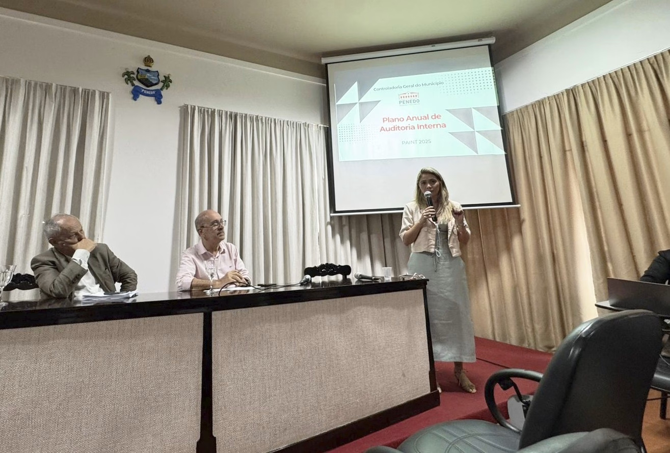 Alinhamento Estratégico e Controle Interno na Prefeitura de Penedo