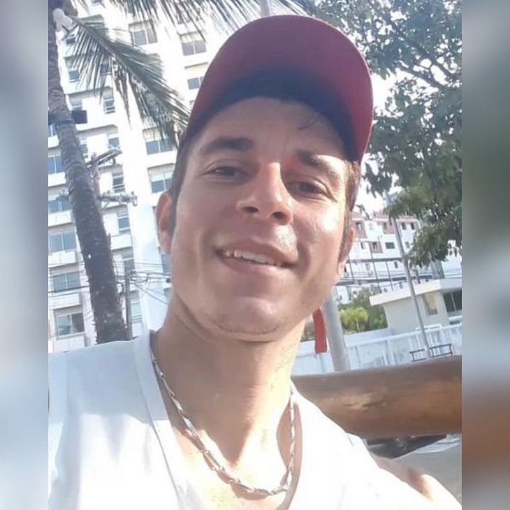 Cantor sertanejo desaparece após sair para comprar lanches das filhas, em Maceió