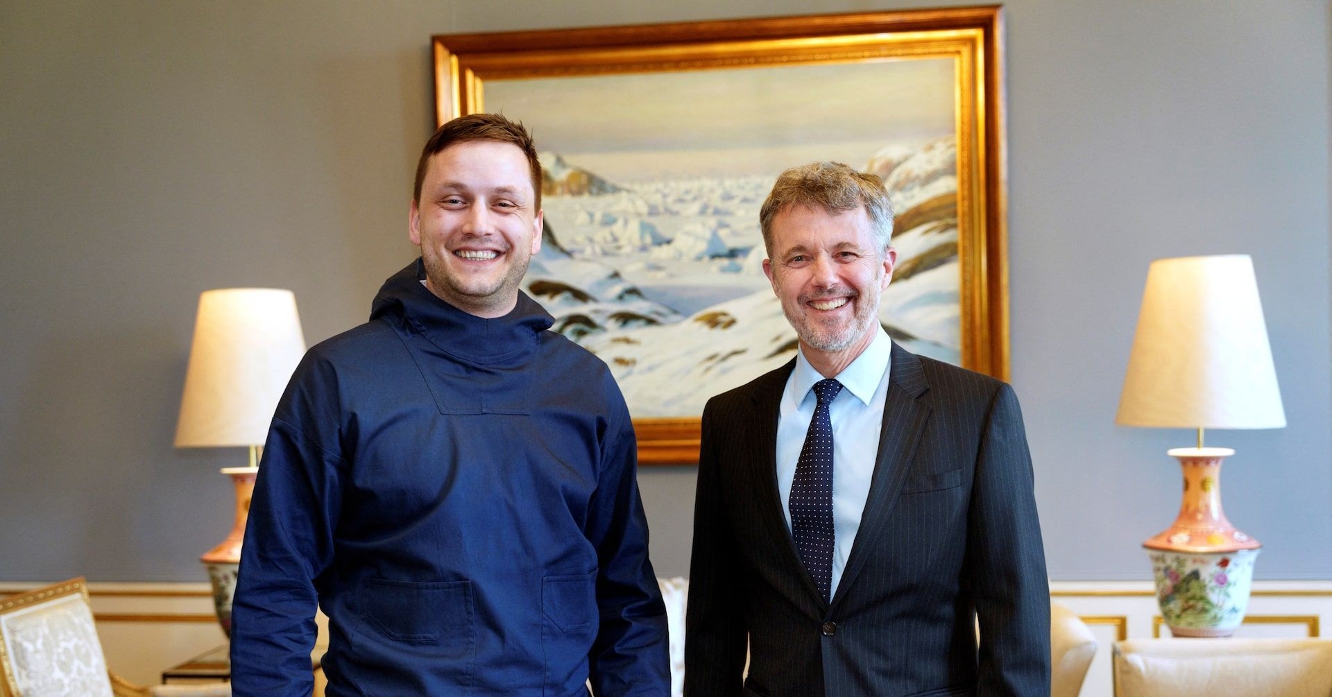 Rei da Dinamarca Fortalece Laços na Groenlândia