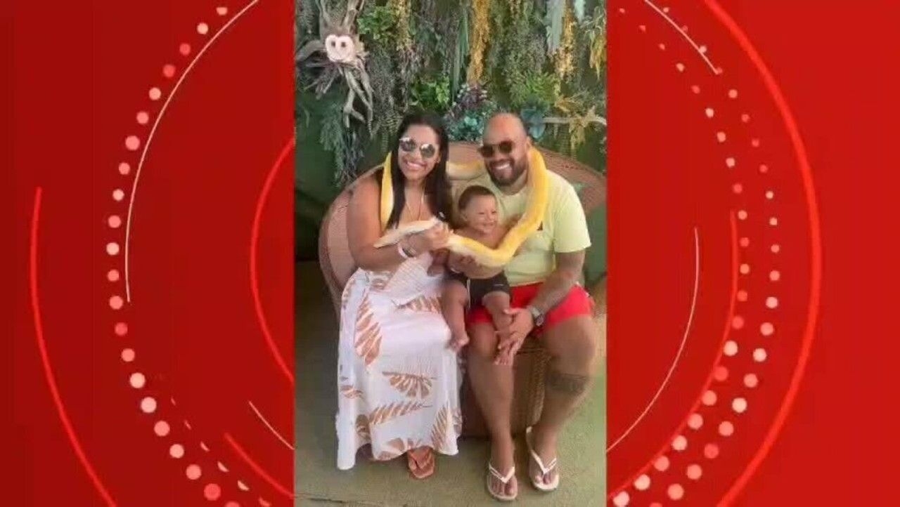 Bebê viraliza após morder cobra em Maragogi