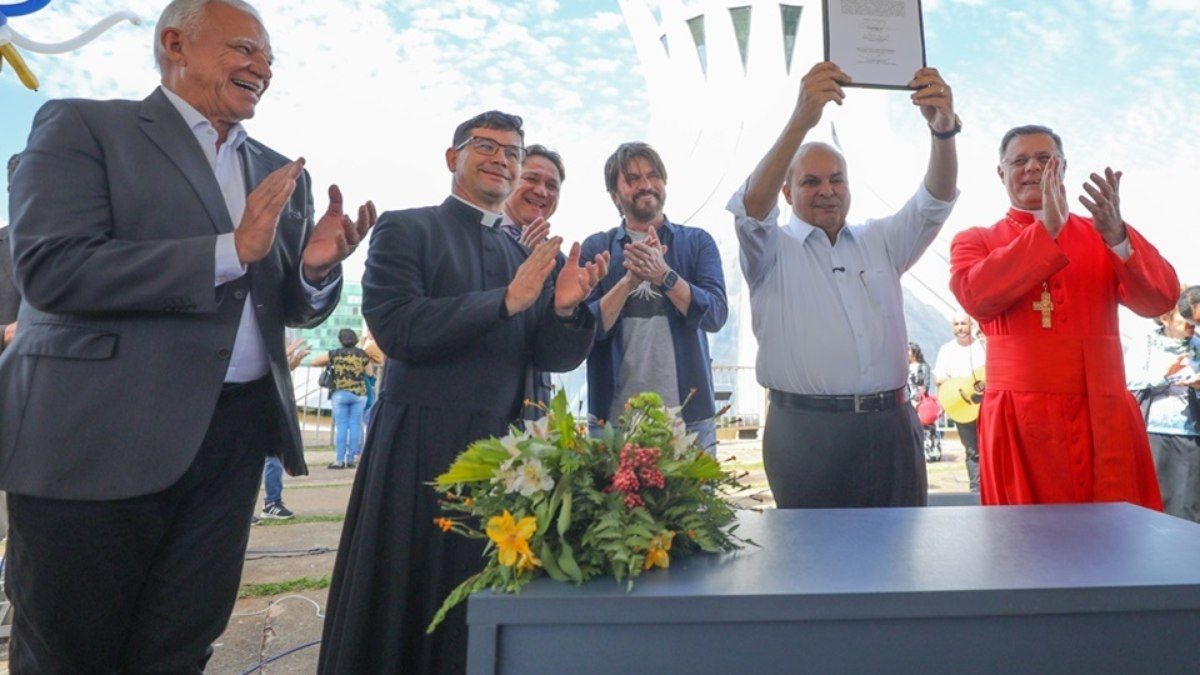 GDF e Arquidiocese firmam acordo para a Catedral Metropolitana