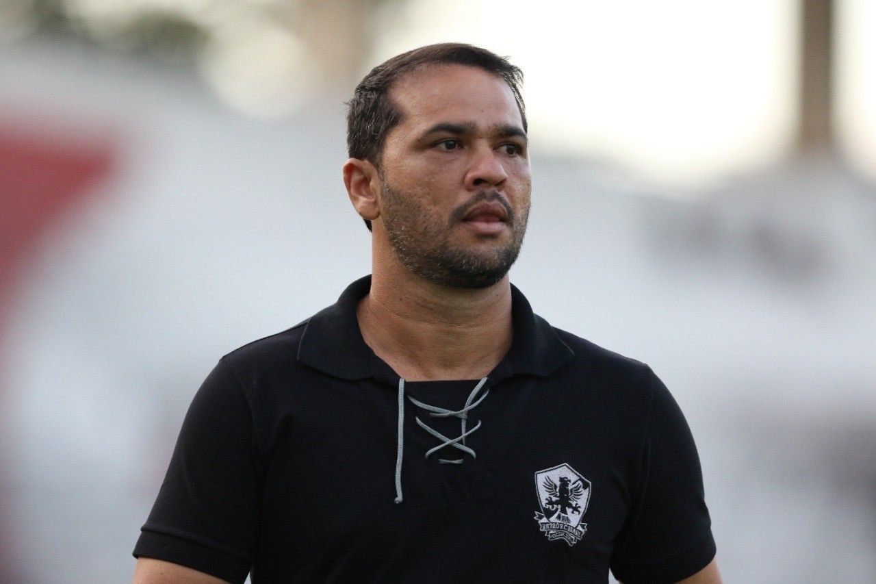 ASA contrata técnico Dico Woolley para nova temporada