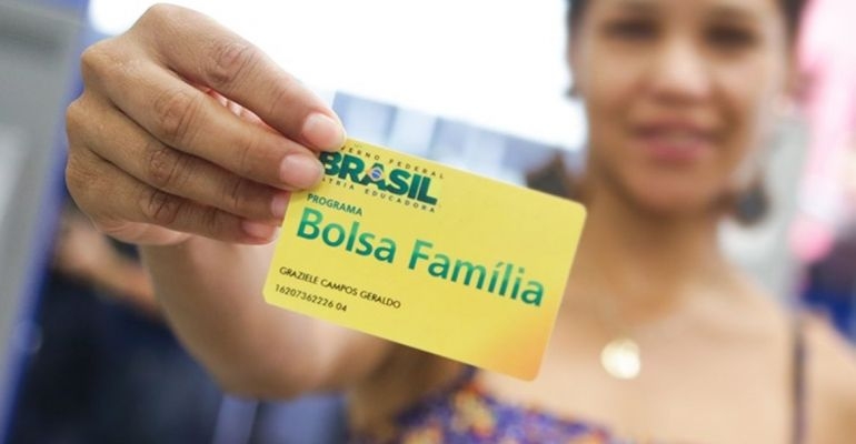Bolsa Família: mais de 700 maceioenses correm o risco de perder benefício por falta de saque