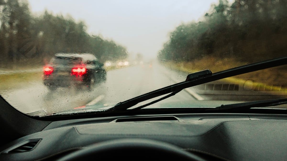 Limpiaparabrisas Antilluvia Assegura Visibilidade em Dias de Chuva