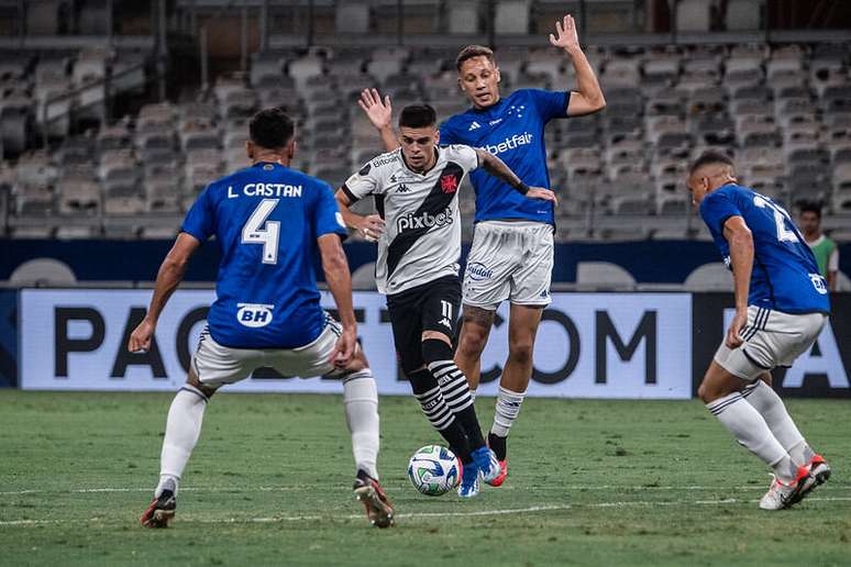Autuori lamenta falha do Cruzeiro no 'conhecido' jogo do Vasco pelo alto
