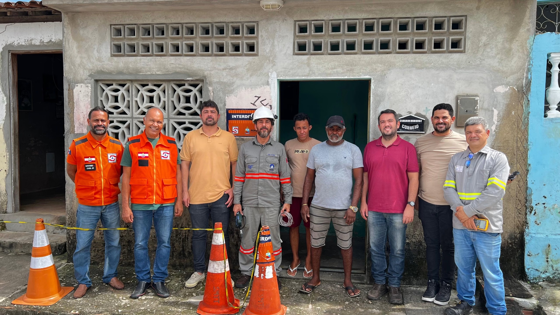 Vistoria Técnica Em Residências de Penedo Investiga Solo Aquecendo