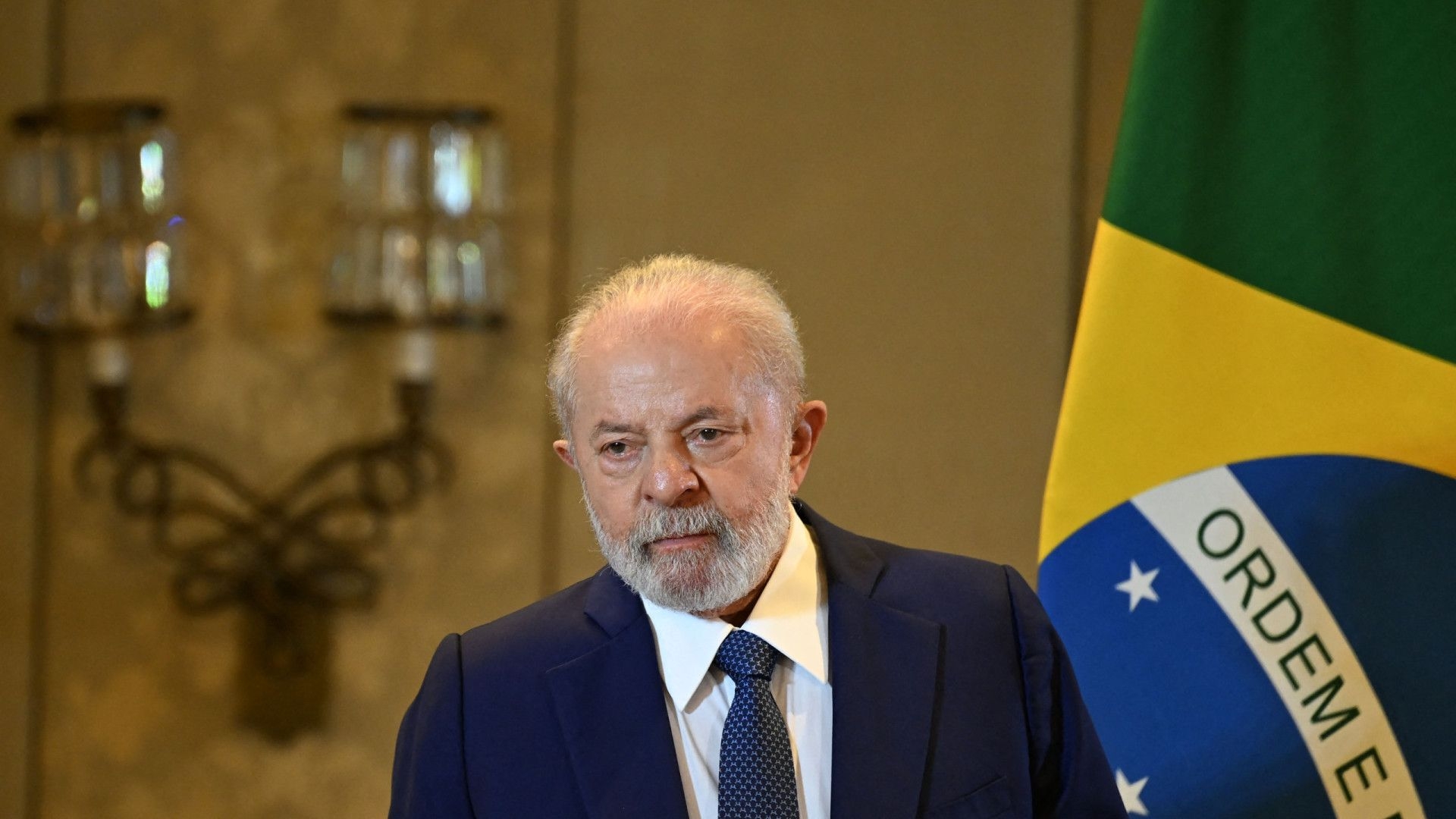 AGU de Lula defende no STF que Forças Armadas não têm poder moderador