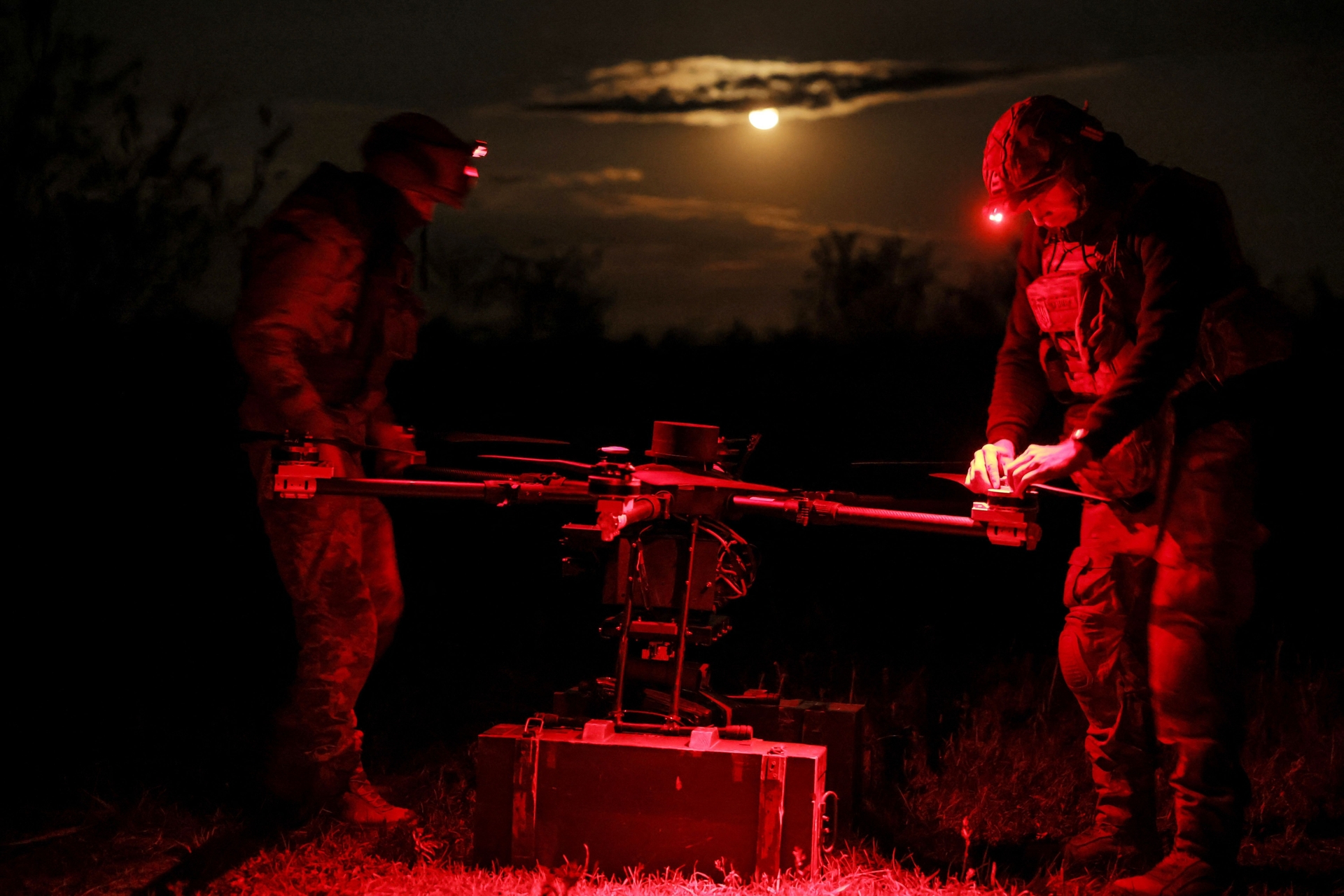 Drones Inovam Indústria Militar da Ucrânia Após Conflito