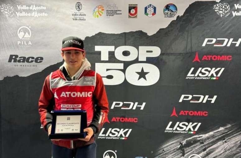 Leopoldo Fagnani é vice-campeão do Top 50 PDH Cup na retomada da temporada de Esqui, na Itália