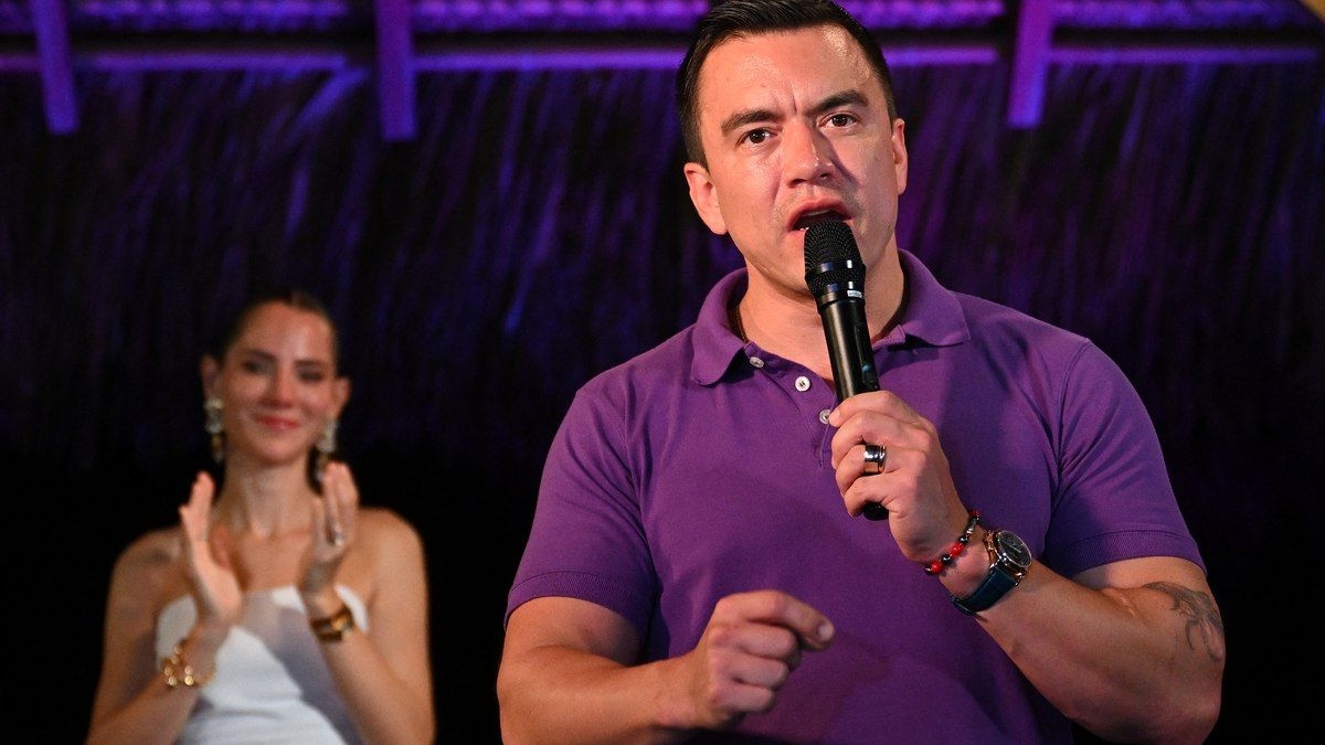 Daniel Noboa é reeleito presidente do Equador em meio a crises