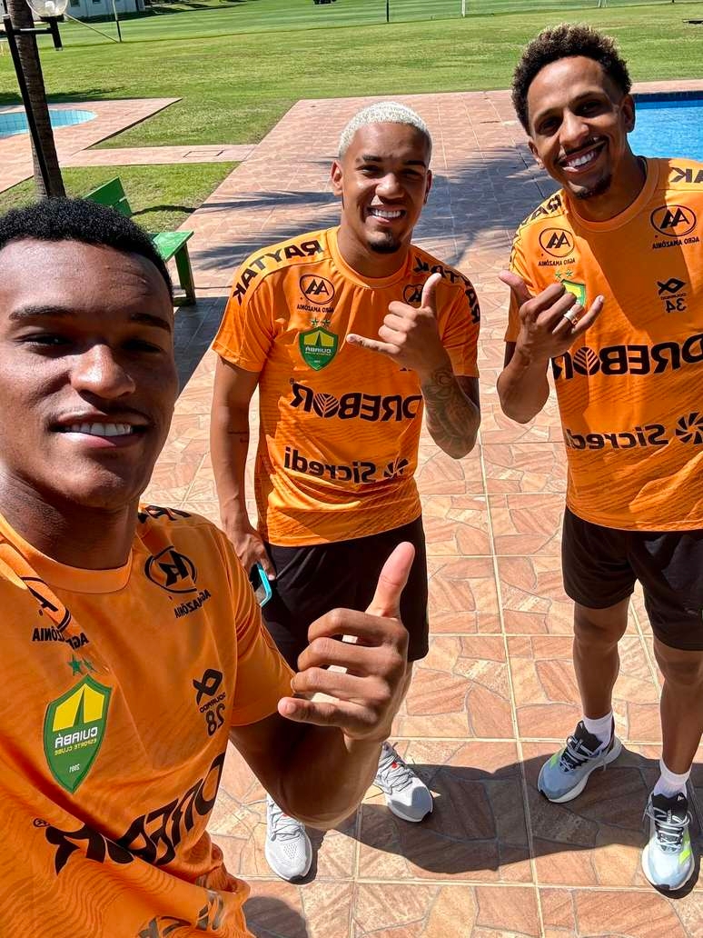 Elenco do Cuiabá se reapresenta para a temporada 2024