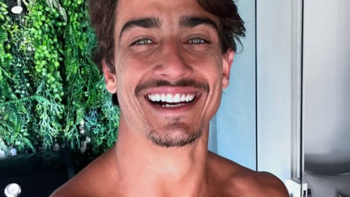 Empresário morre após acidente de paraquedas no RJ