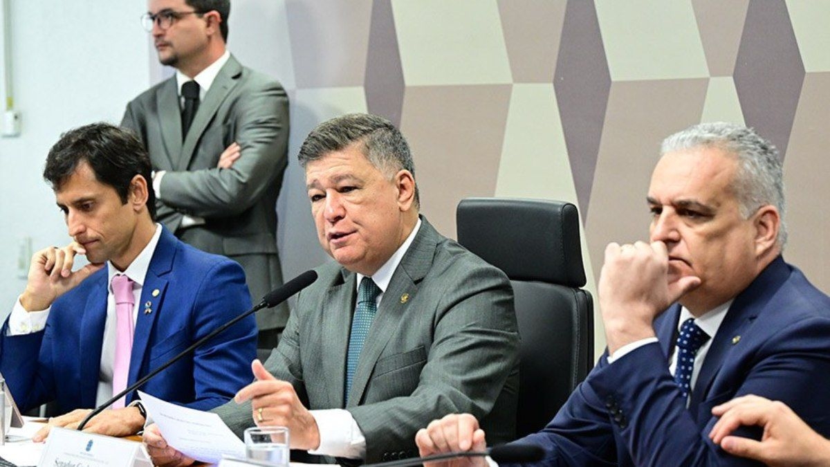 CPMI do INSS pede prisão preventiva de dez investigados