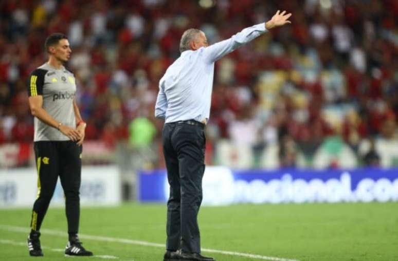 Tite diz que Flamengo dominou o Botafogo no segundo tempo