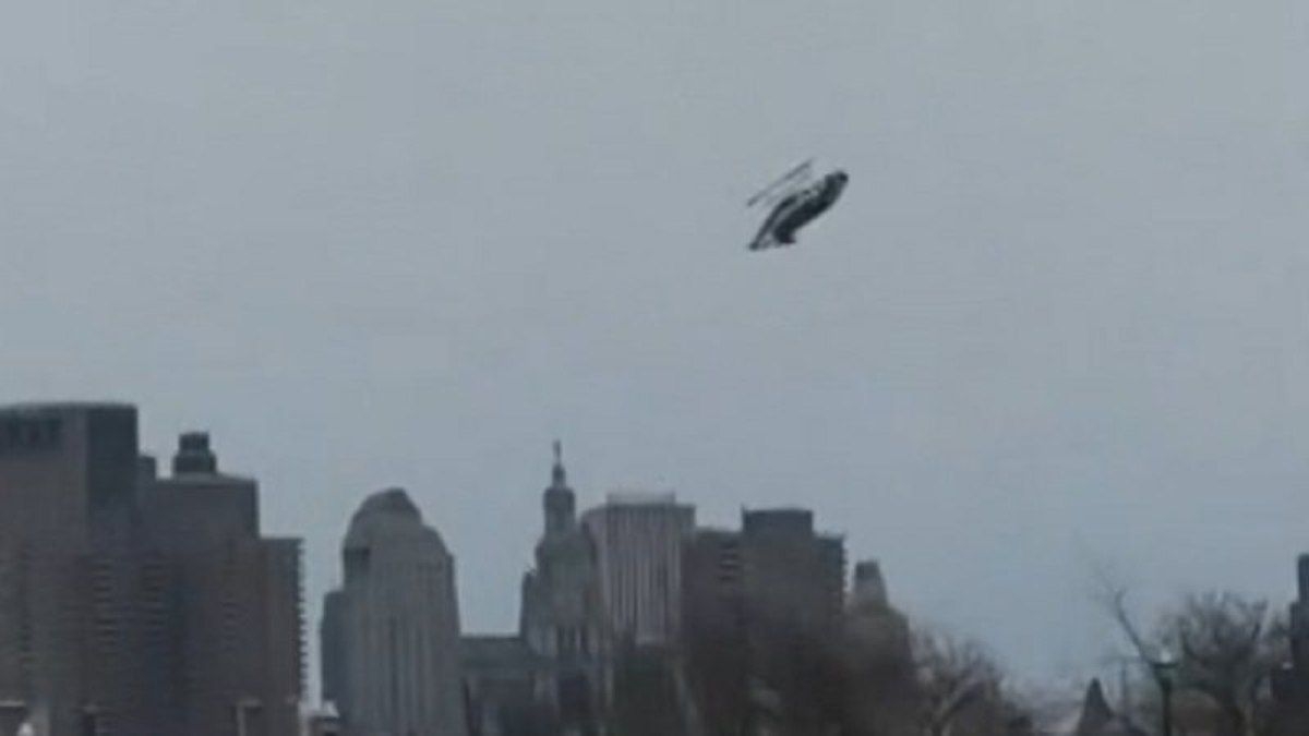 Helicóptero cai no rio Hudson e 6 morrem em Nova York