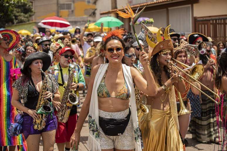 Quando vai acontecer o carnaval neste ano? É feriado? Entenda o que diz a lei!