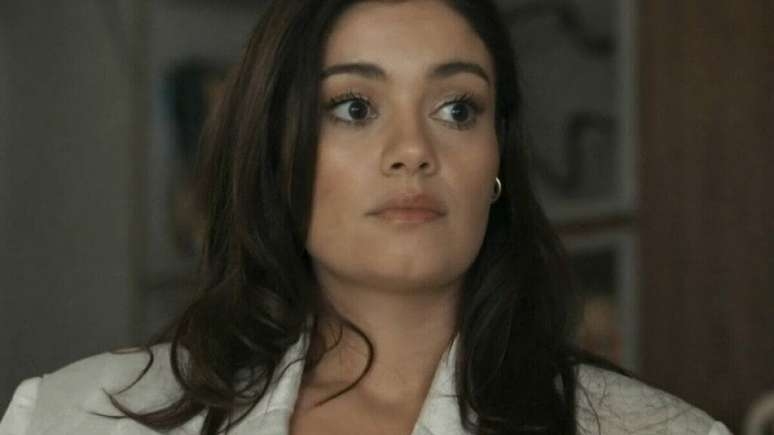 Filho de Damião ou Egídio? Eliana se apavora ao descobrir gravidez em 'Renascer'