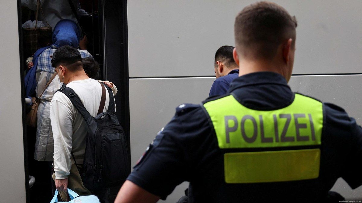 Refugiados na Alemanha diminuem pela primeira vez desde 2011