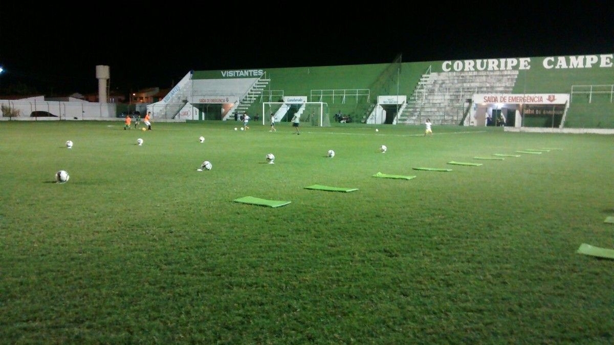 Coruripe e CSA se enfrentam no Campeonato Alagoano