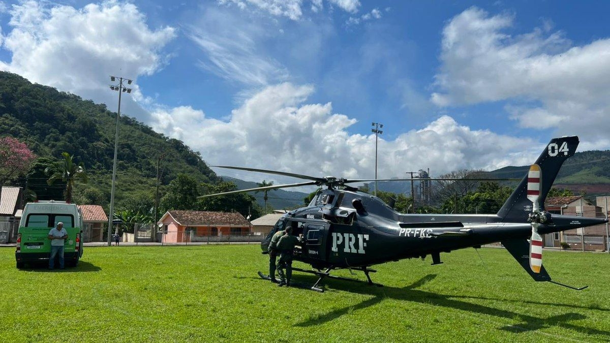 Bebê com doença cardíaca é resgatada por helicóptero no Paraná