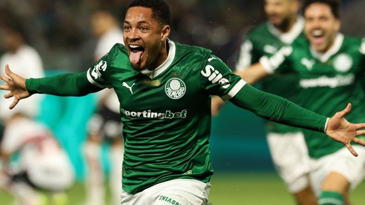 Corinthians vence Racing e avança na Sul-Americana