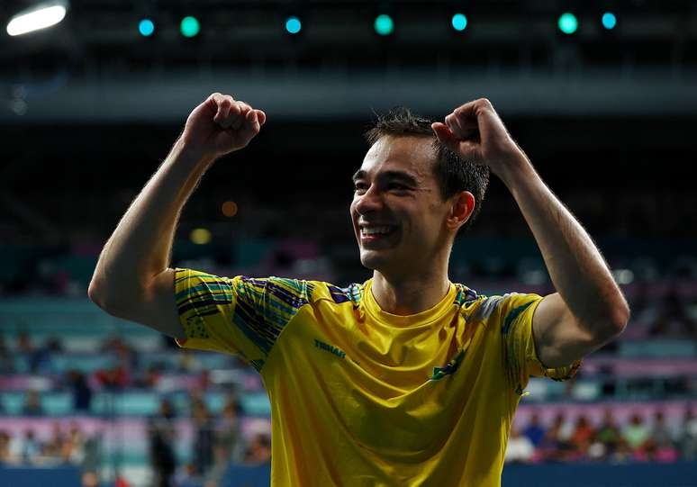 ‘Estamos brigando contra culturas do tênis de mesa’, diz Calderano após alcançar semi inédita em Paris