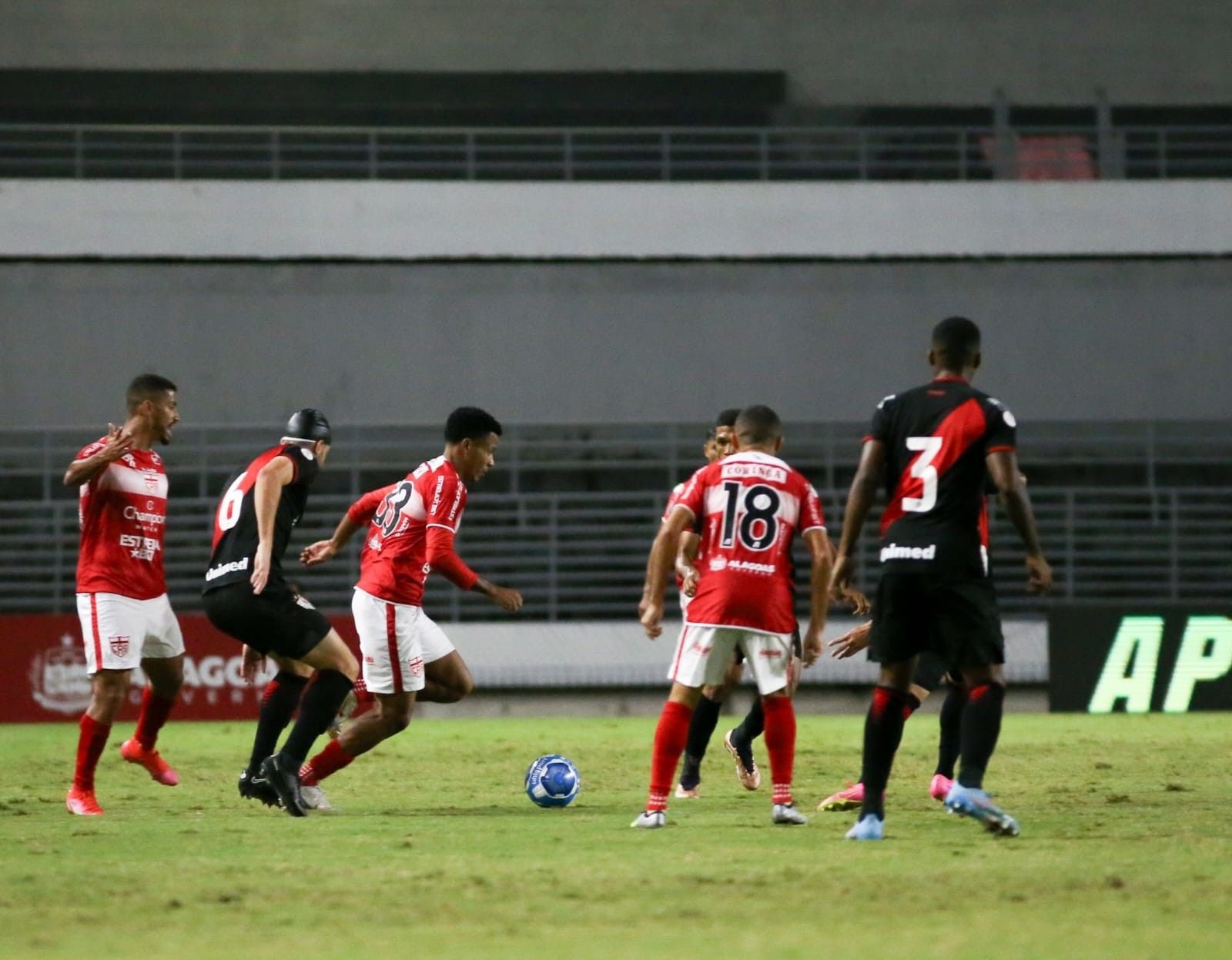 CRB busca reencontro com vitórias contra o Atlético-GO