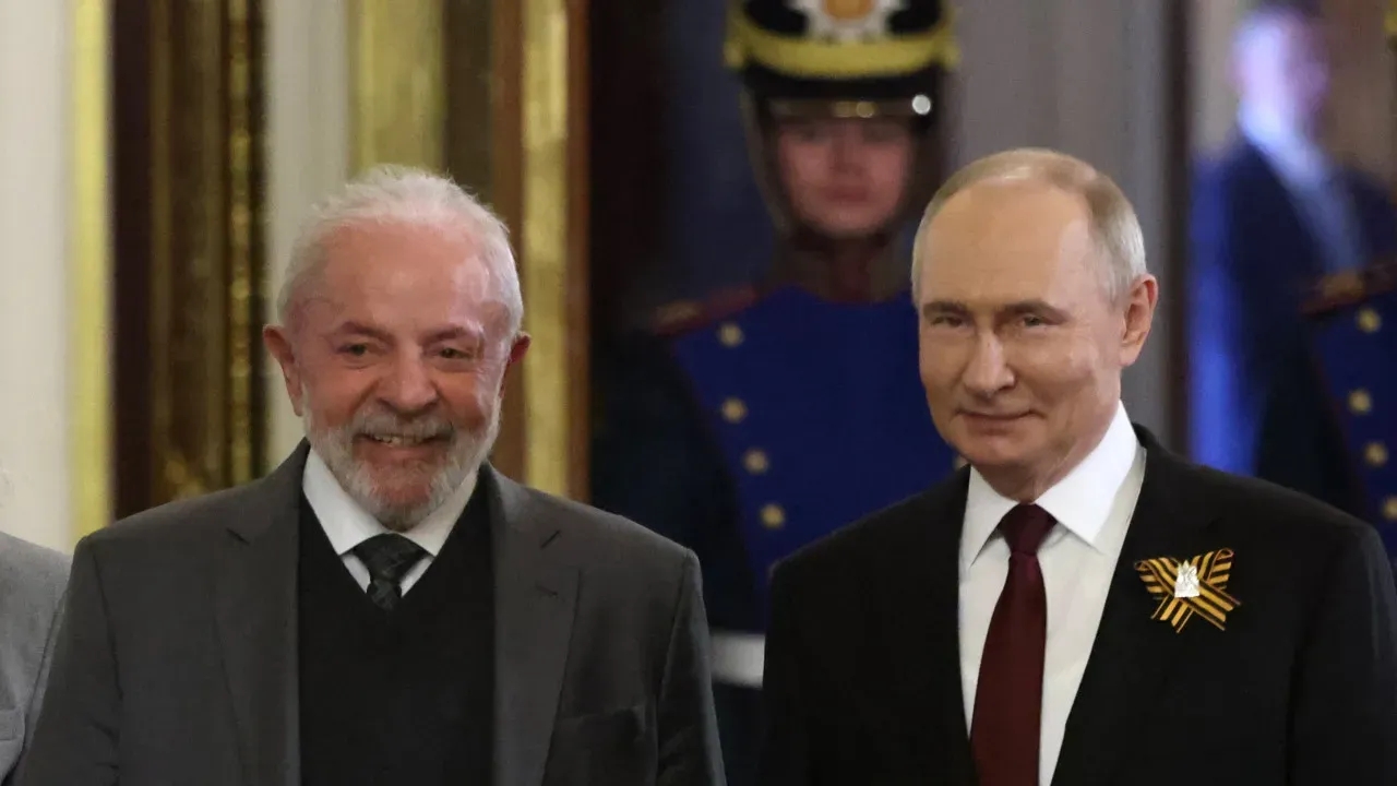 Lula destaca diálogo com Putin sobre paz na Ucrânia