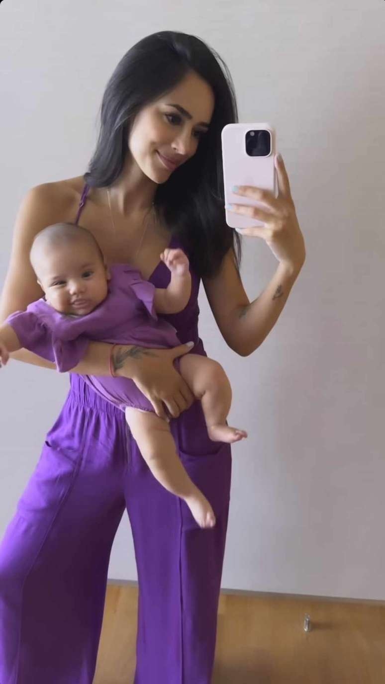 Bruna Biancardi combina look com a filha e encanta