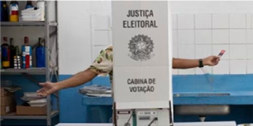 Quem tira 3 mil e 500 votos como apoiador, quantos terá se candidato?