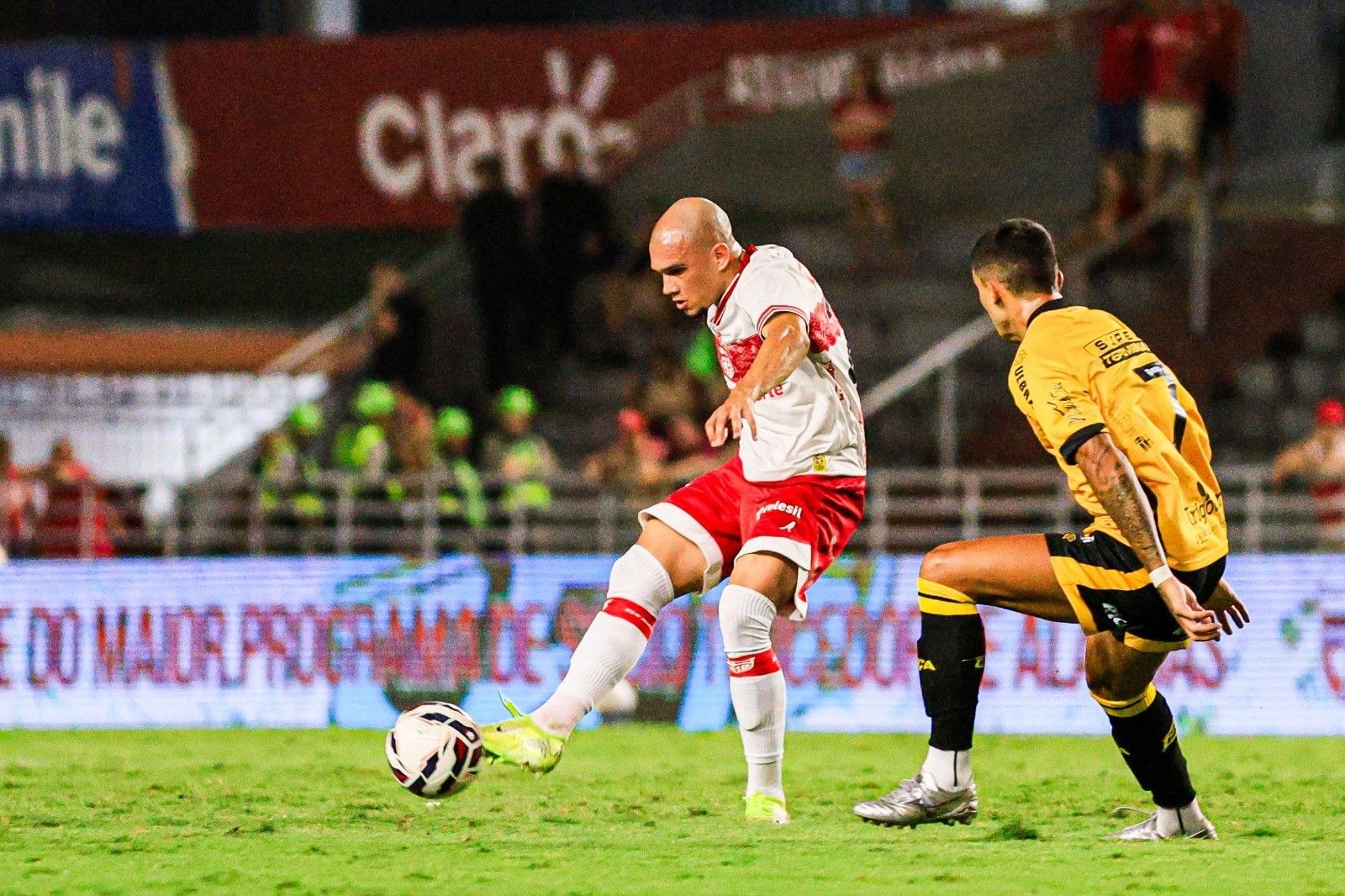 CRB com força máxima contra o Atlético-GO na Série B