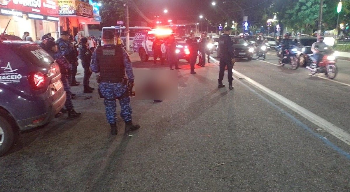 Homem esfaqueado no Parque Centenário em briga com flanelinha