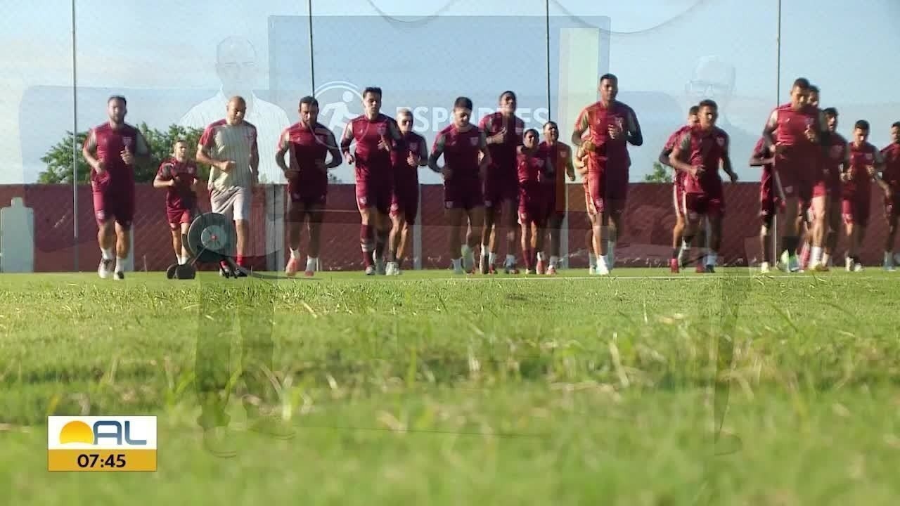 Barroca destaca valorizacao da base do CRB