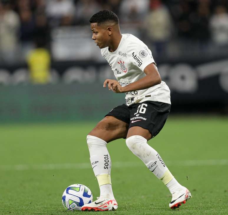 Com mercado internacional, Wesley se valoriza após primeira temporada no Corinthians