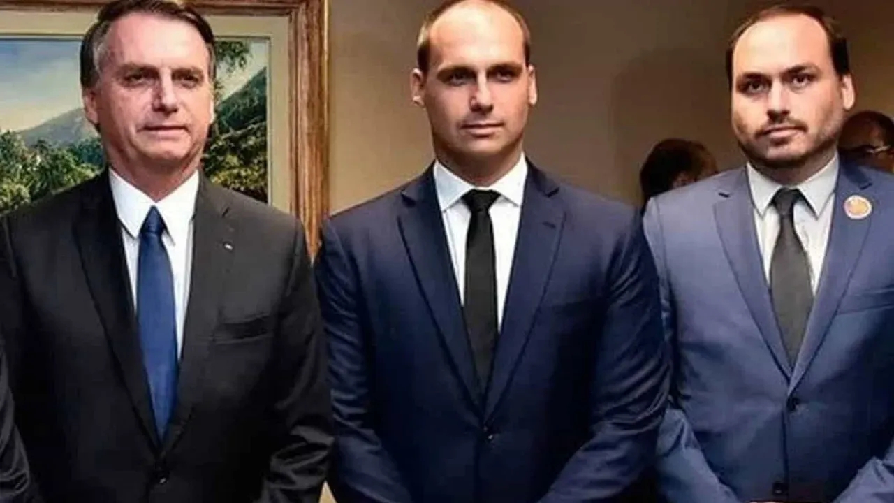 Bolsonaros acusam governadores de direita de oportunismo