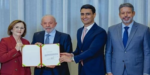 O que irá acontecer com filiados a partidos depois da decisão de JHC?