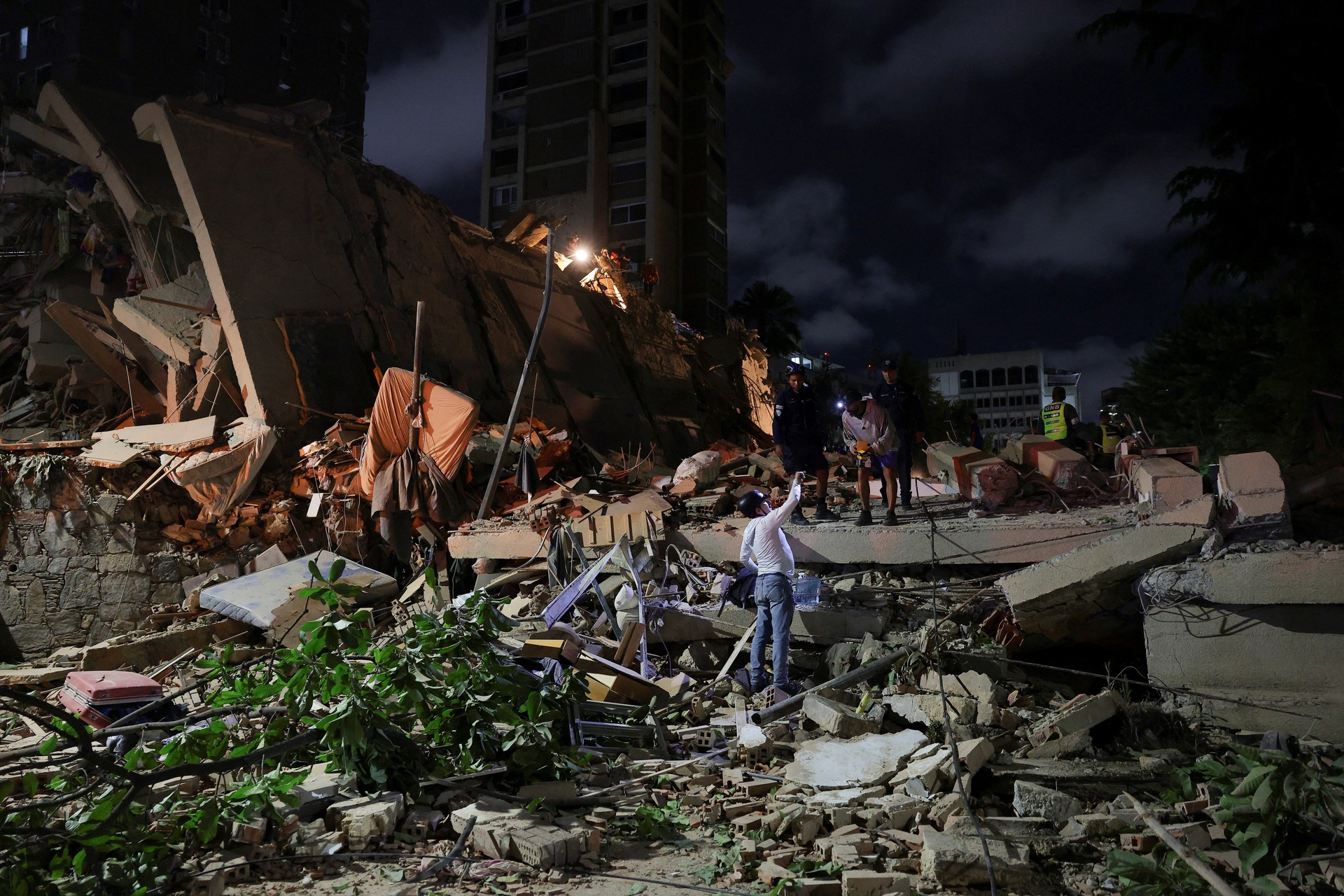 Terremoto devasta a Venezuela e causa várias mortes