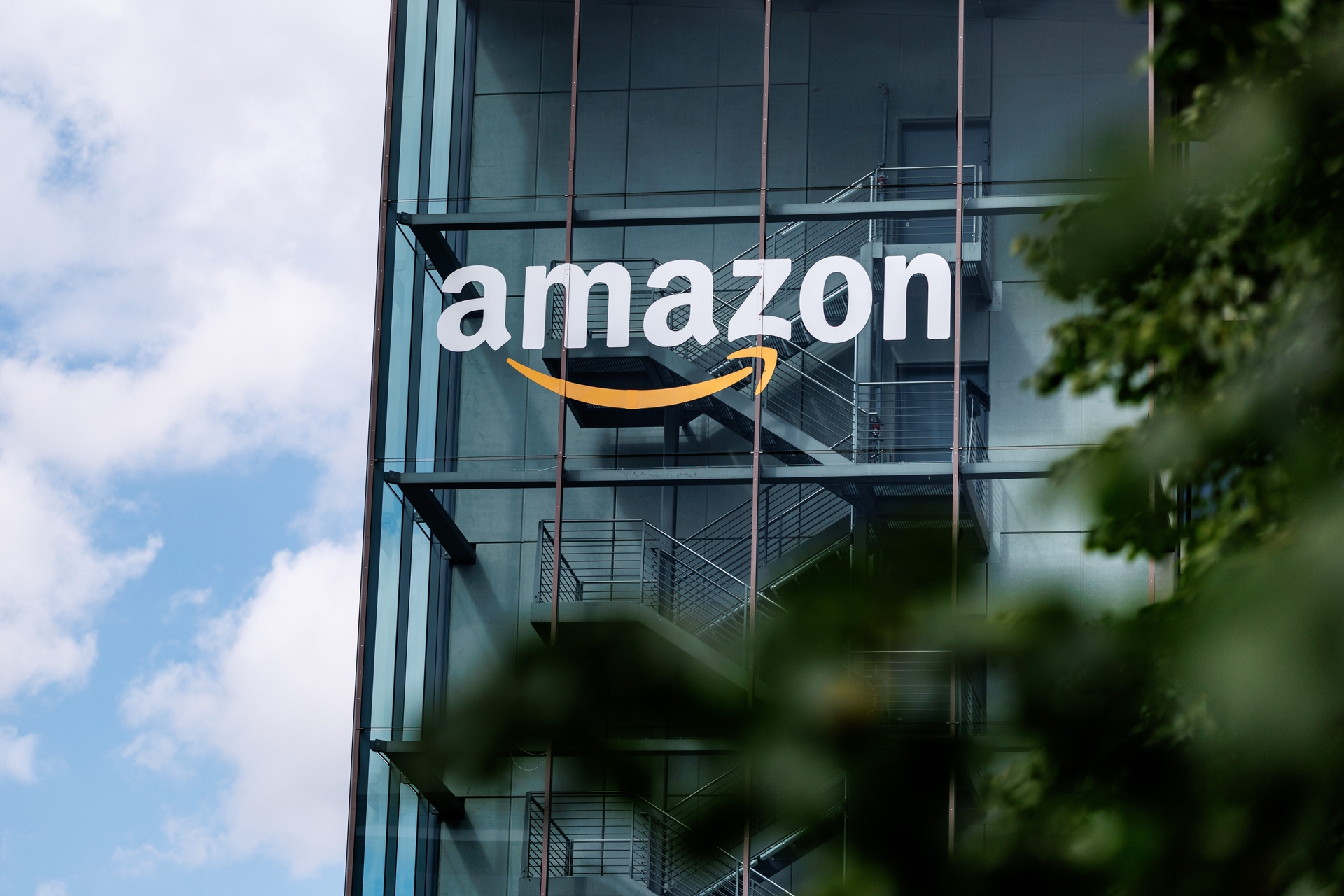 Resultados Financeiros da Amazon e Futuro nas Tarifas