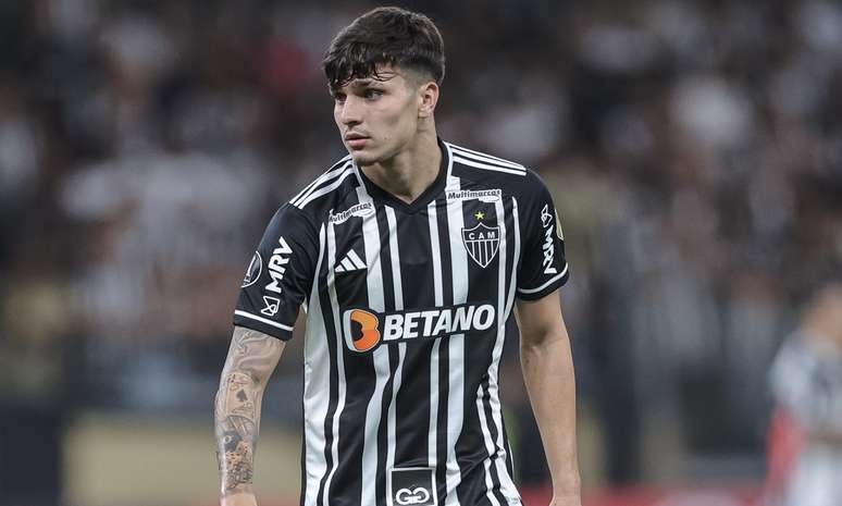 Coritiba encaminha acerto por joia da base do Atlético-MG