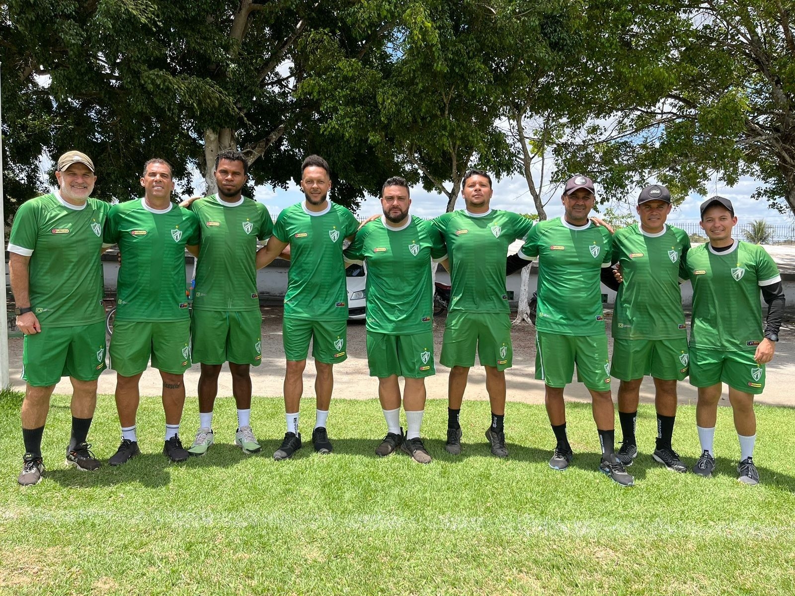Murici se prepara com jovens no jogo-treino