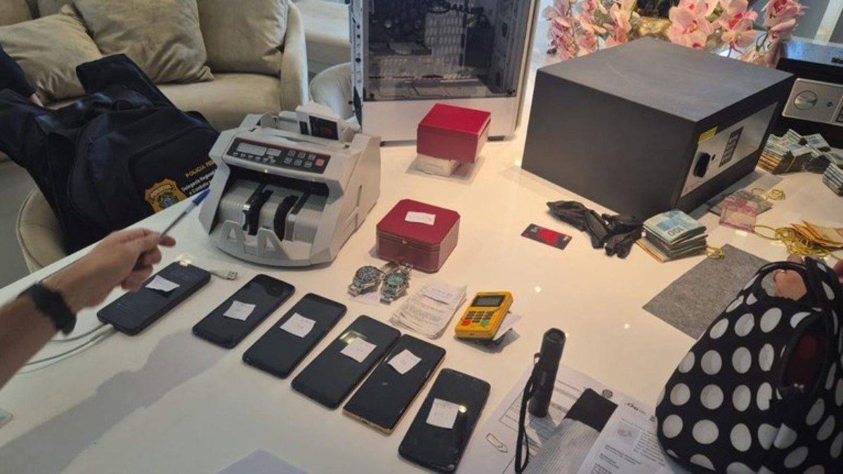 PF prende quadrilha que desviou R$ 22 milhões em pensões