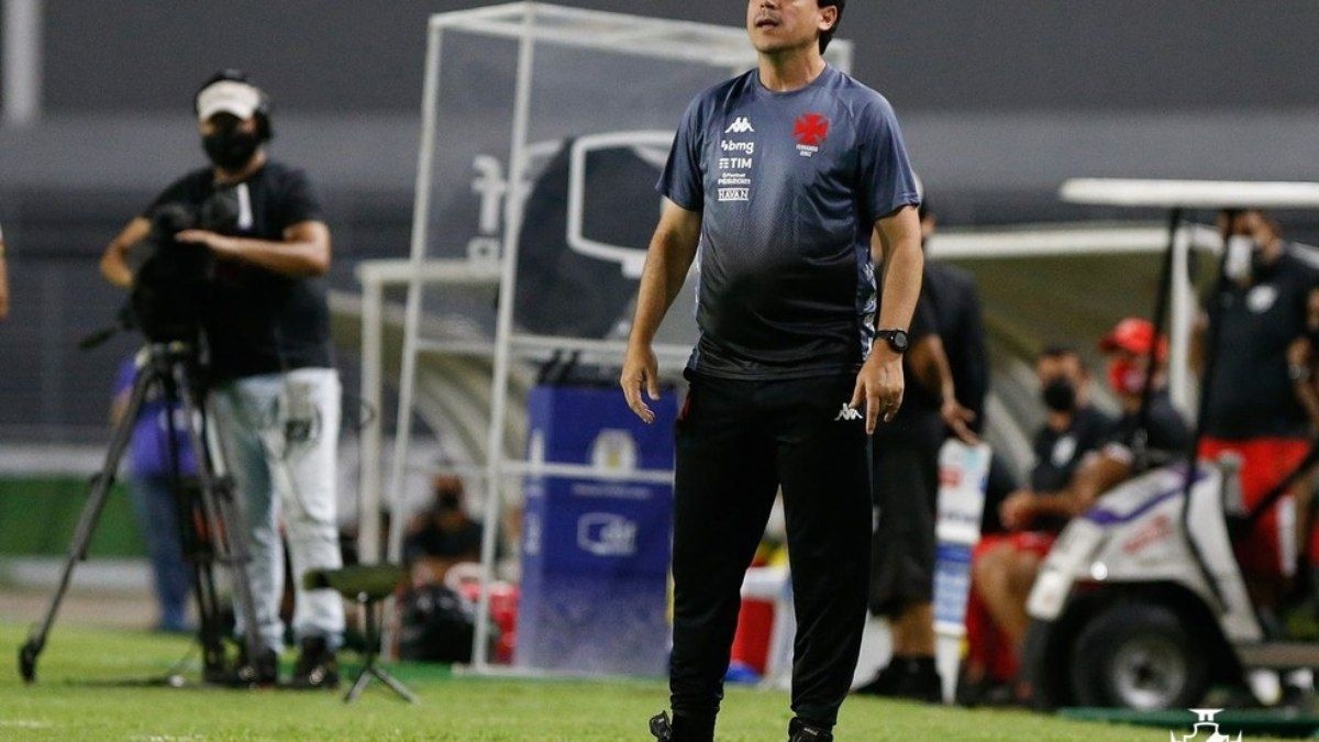 Fernando Diniz assume como treinador do Vasco da Gama