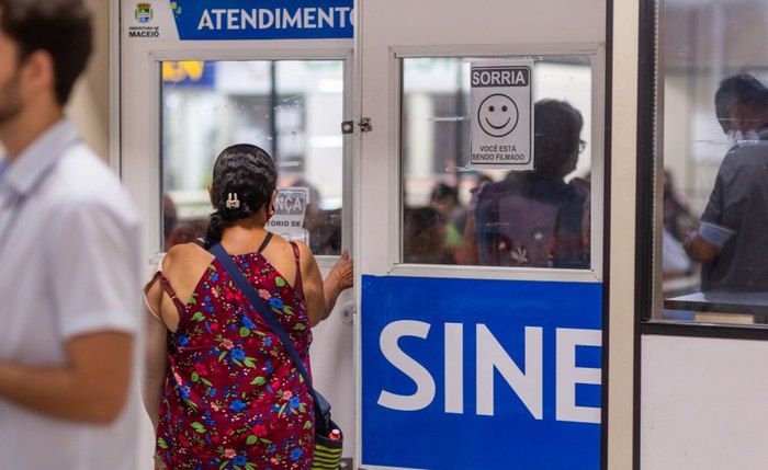 SINE divulga mais de 30 novas vagas de emprego: saiba como se candidatar