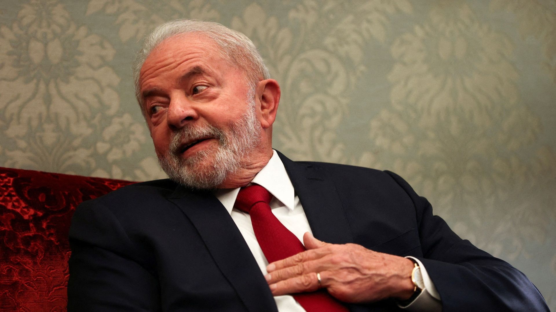 Avaliação do governo Lula é positiva para 38% em outubro, ante 42% em agosto, diz Genial/Quaest