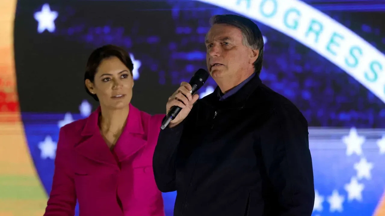 Chapa para Senado pode envolver Michelle e Bolsonaro no DF