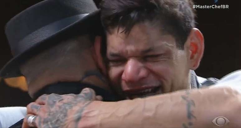 Choro de Moisés no ‘MasterChef’ está entre momentos mais tristes do ano na TV