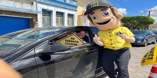 Bom Jesus dos Navegantes: Secretaria de Saúde e SMTT realizam blitz educativa em Penedo