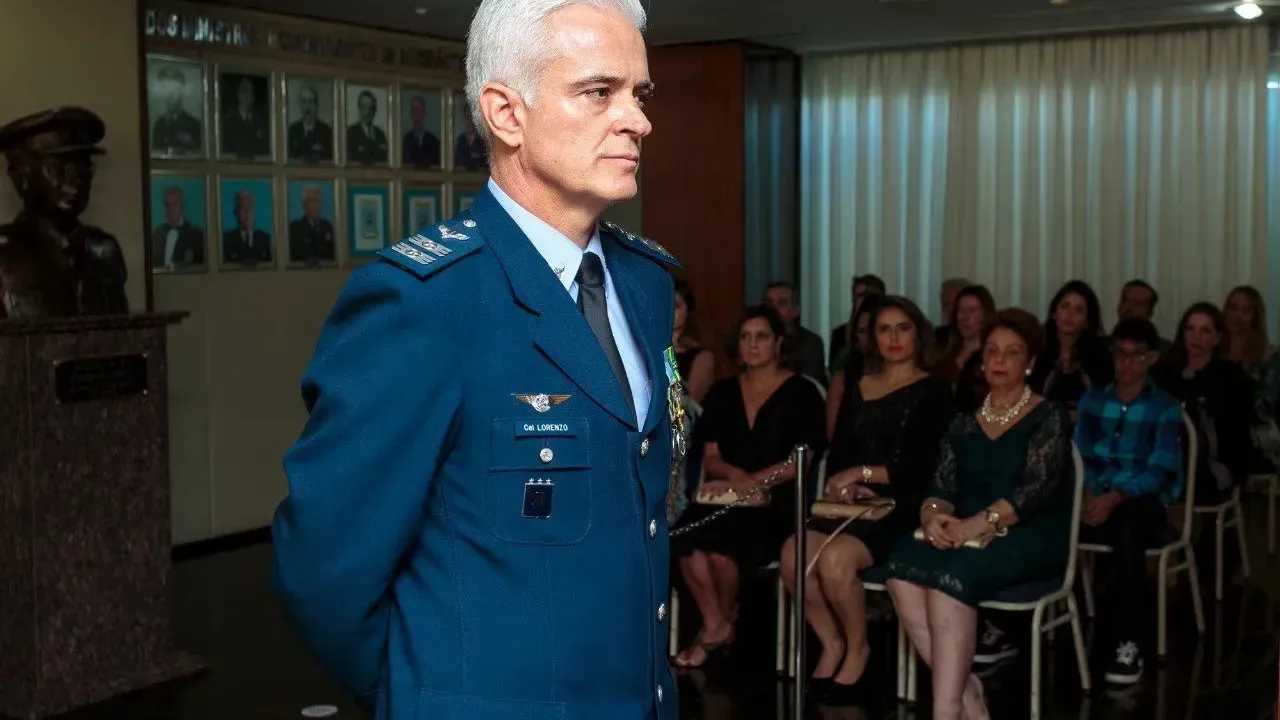 Ex-secretário de Bolsonaro pede desculpas por ataques a Lula