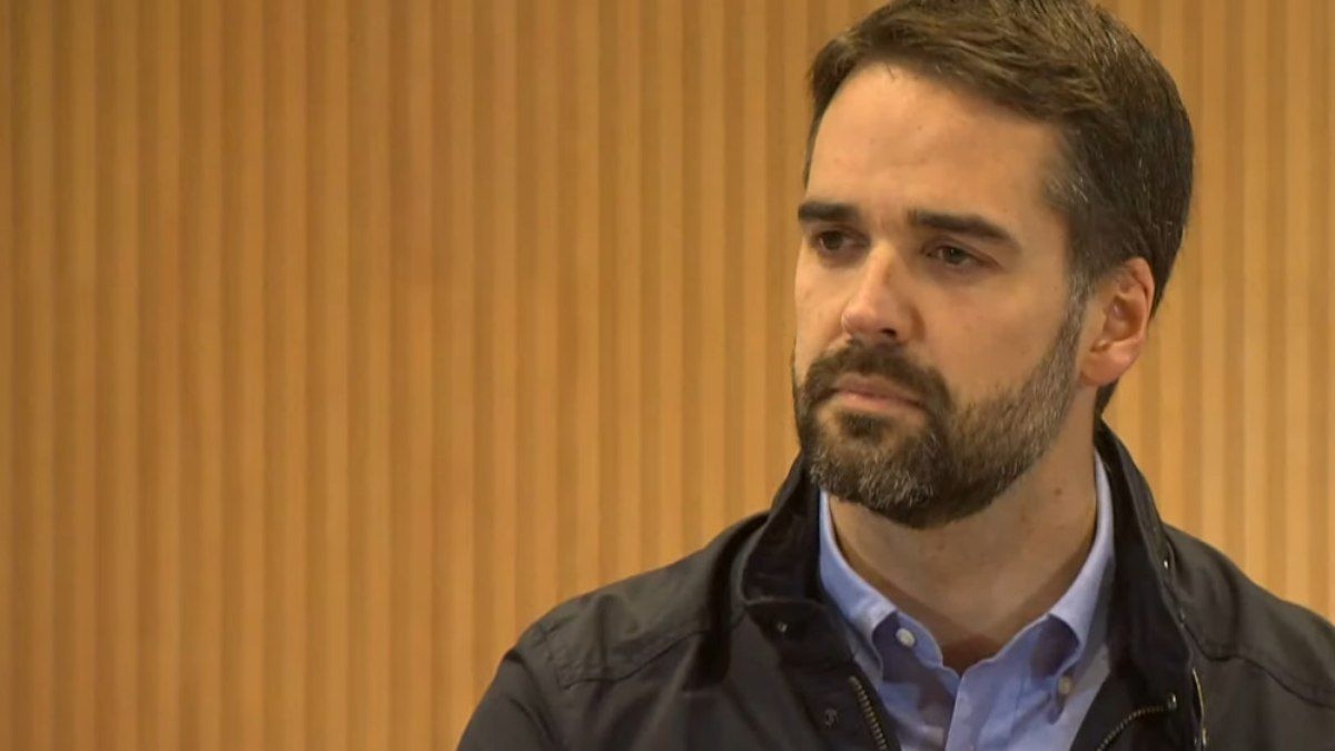 Eduardo Leite se desfilia do PSDB após 24 anos