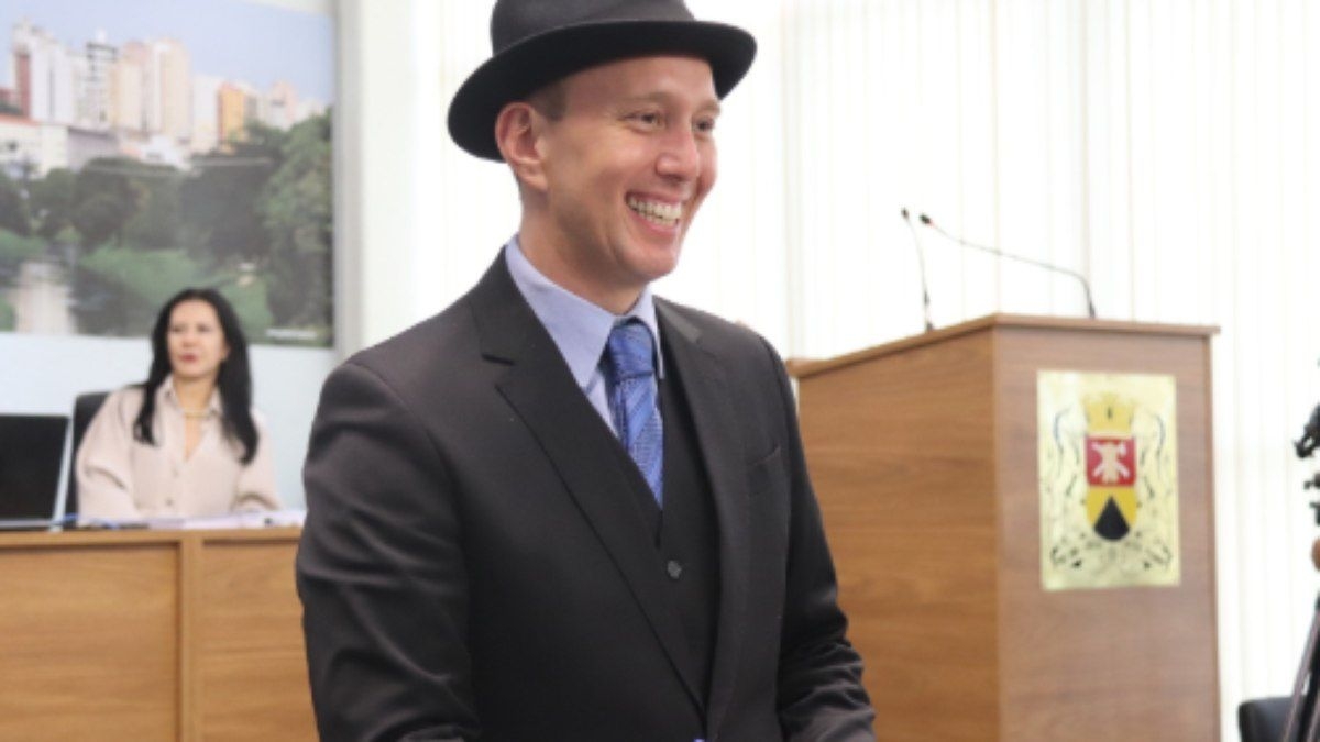 Sorocaba corrige edital de concurso com exigência de arma